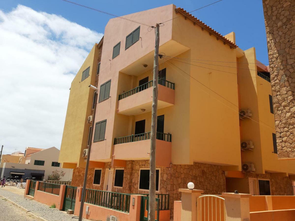 Aparthotel Ponta Preta Santa María Exterior foto